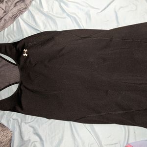 Medium Under Armour mesh tanktop